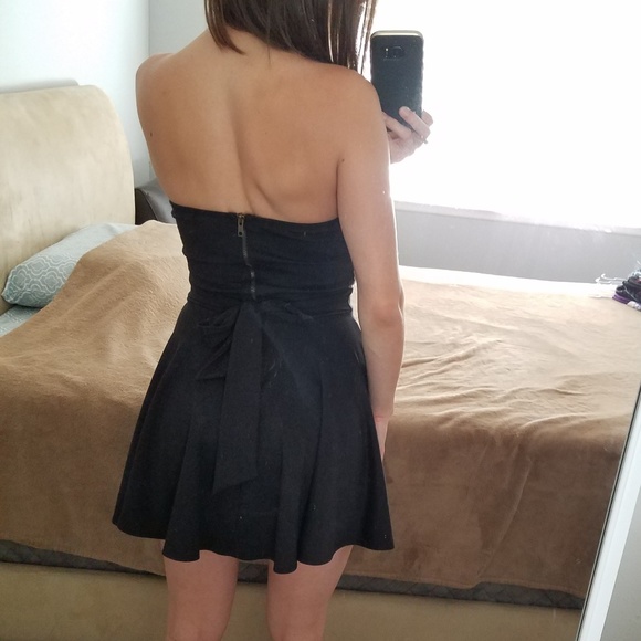 Black sequin dress - Picture 3 of 8